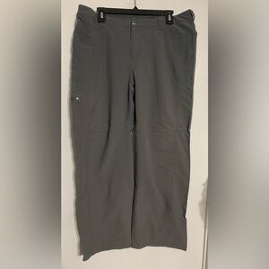 Patagonia Women’s Gray Hiking Cropped Pants